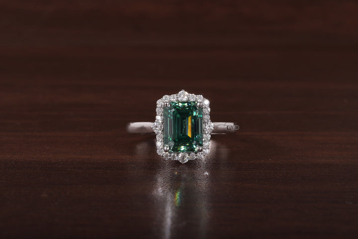 Solid 14K Gold Green Emerald Ring 2.5CT Moissanite Emerald| CVD Jewels