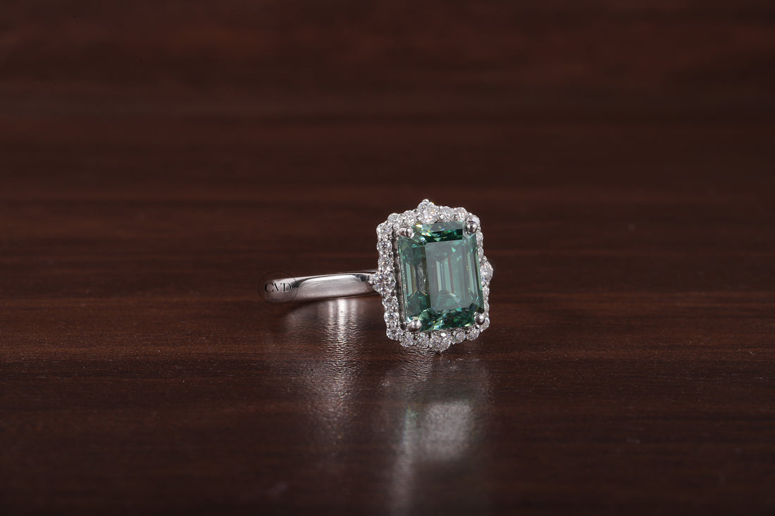 Solid 14K Gold Green Emerald Ring 2.5CT Moissanite Emerald| CVD Jewels