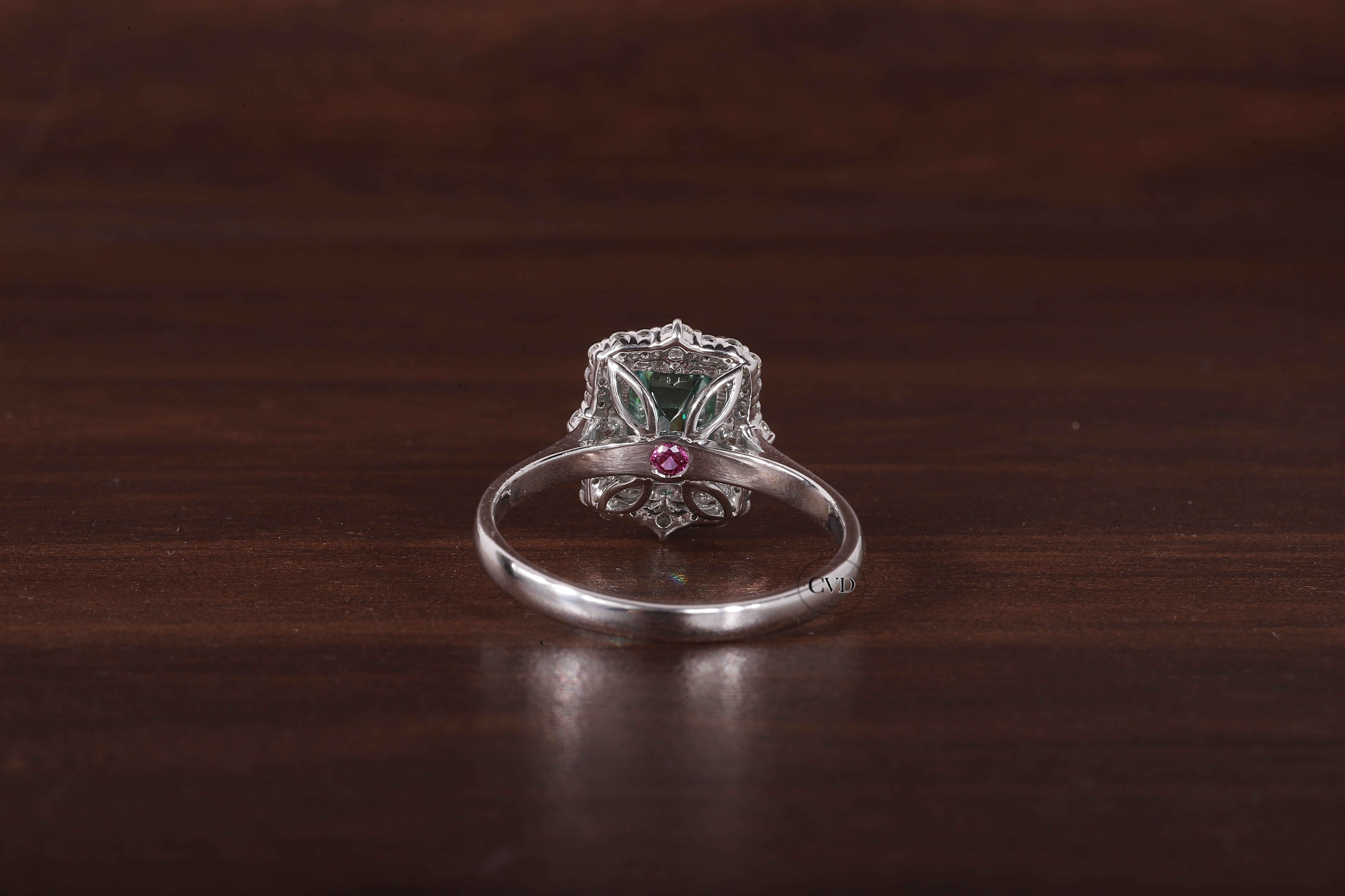 Solid 14K Gold Green Emerald Ring 2.5CT Moissanite Emerald| CVD Jewels
