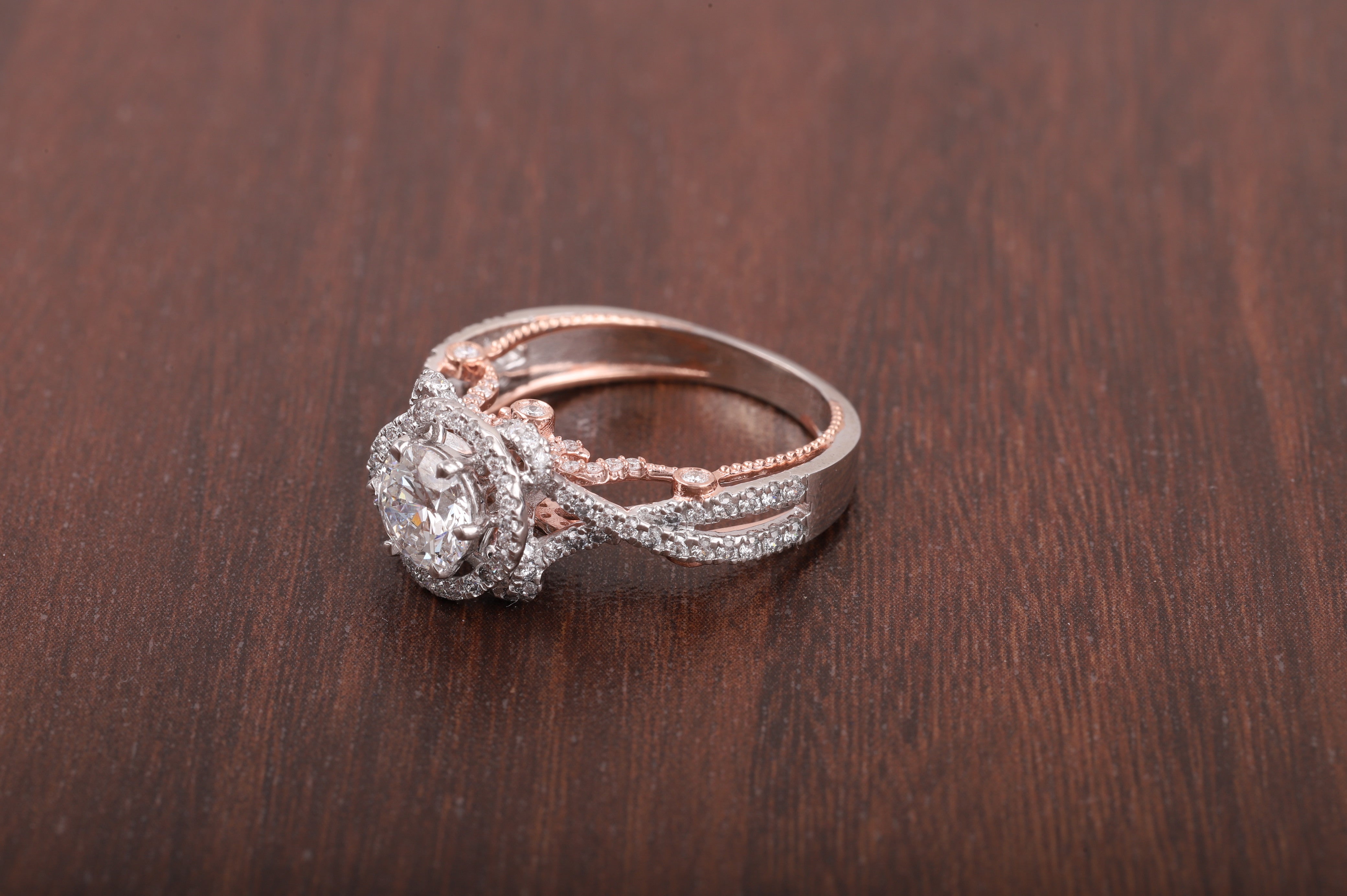 Antique Vintage Engagement Ring, 1.0 CT Round Cut Lab Grown Diamond Ring