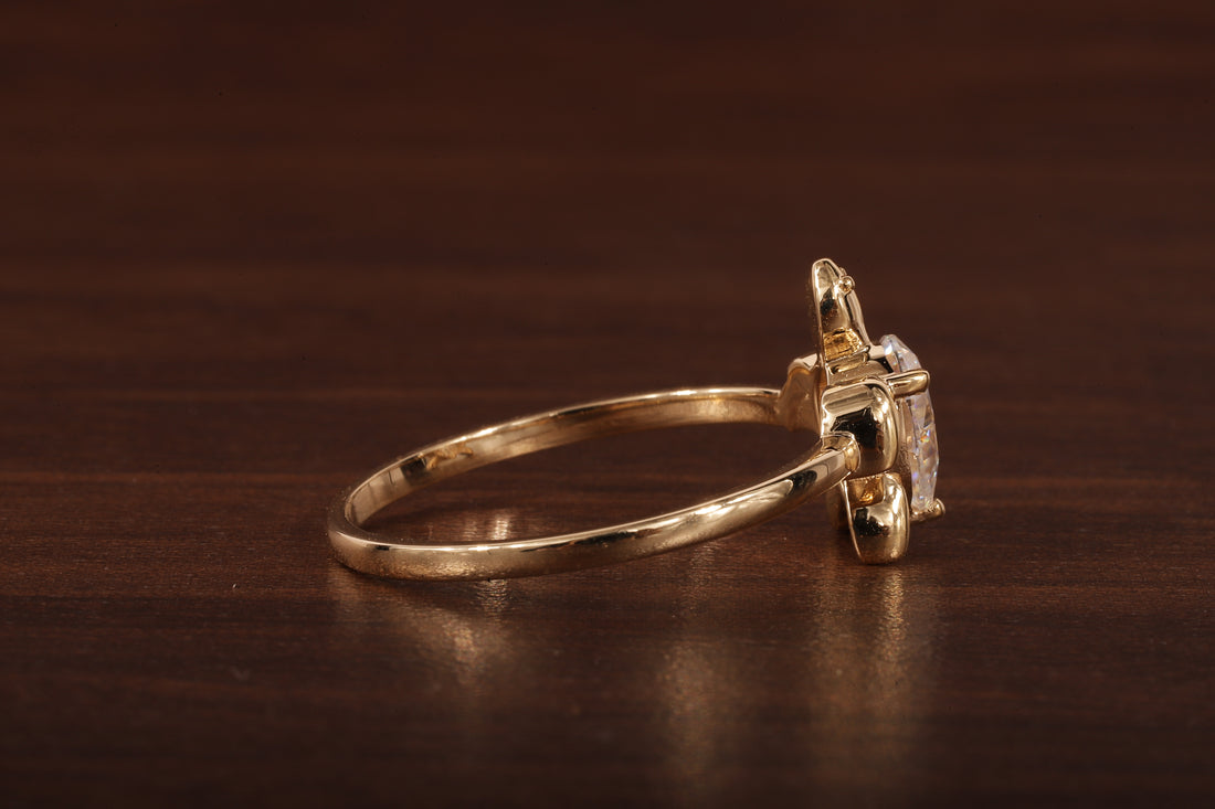14k Gold Tortoise Ring, Solid Gold Turtle Ring, Dainty Pear Moissanite Ring