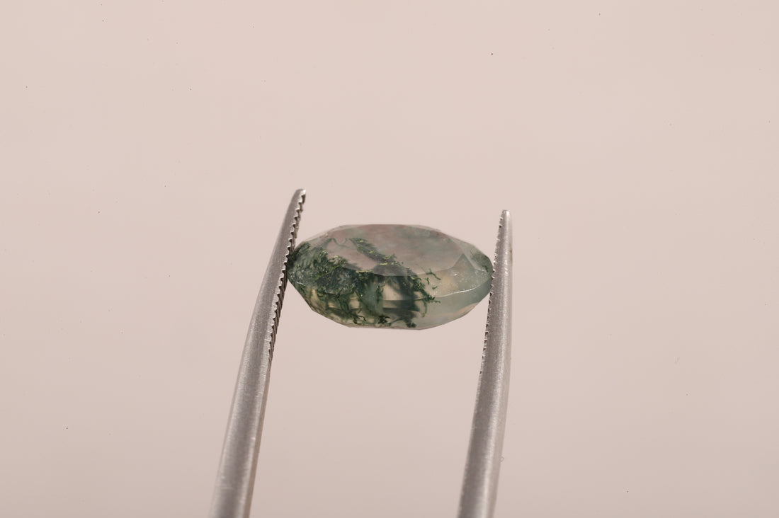 Natural Moss Agate Oval Loose Stone