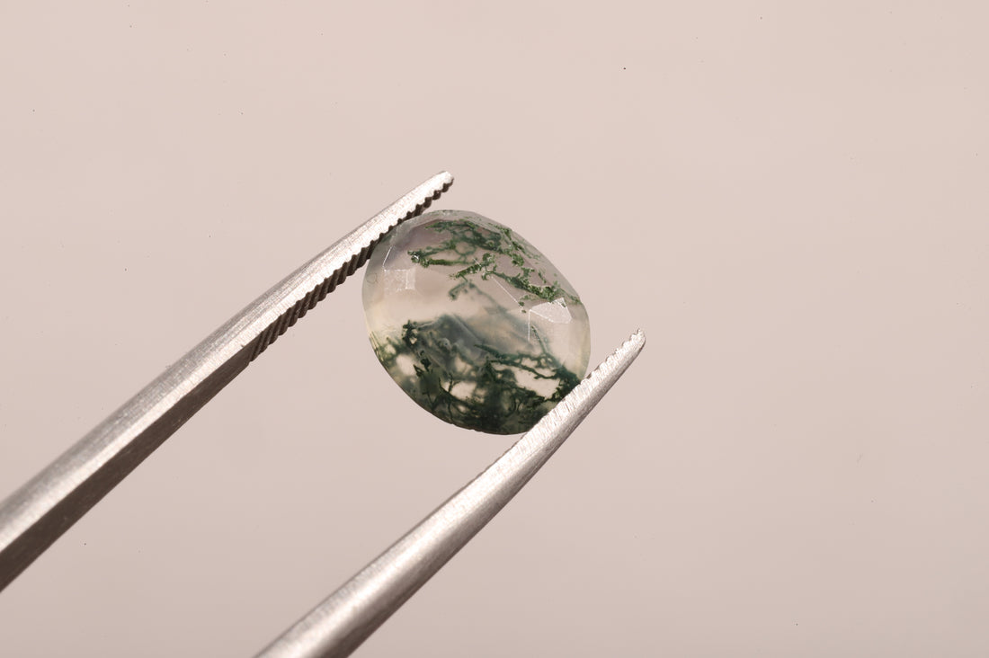 Natural Moss Agate Oval Loose Stone