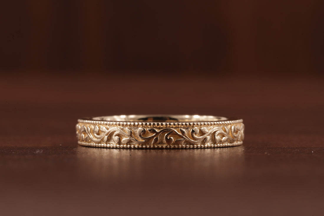 Women’s Vintage Style Wedding Band, Floral Wedding Band