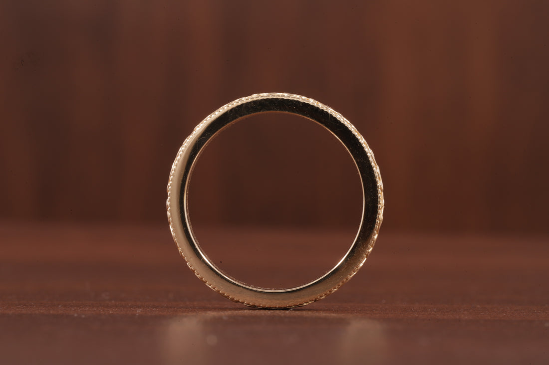 Women’s Vintage Style Wedding Band, Floral Wedding Band