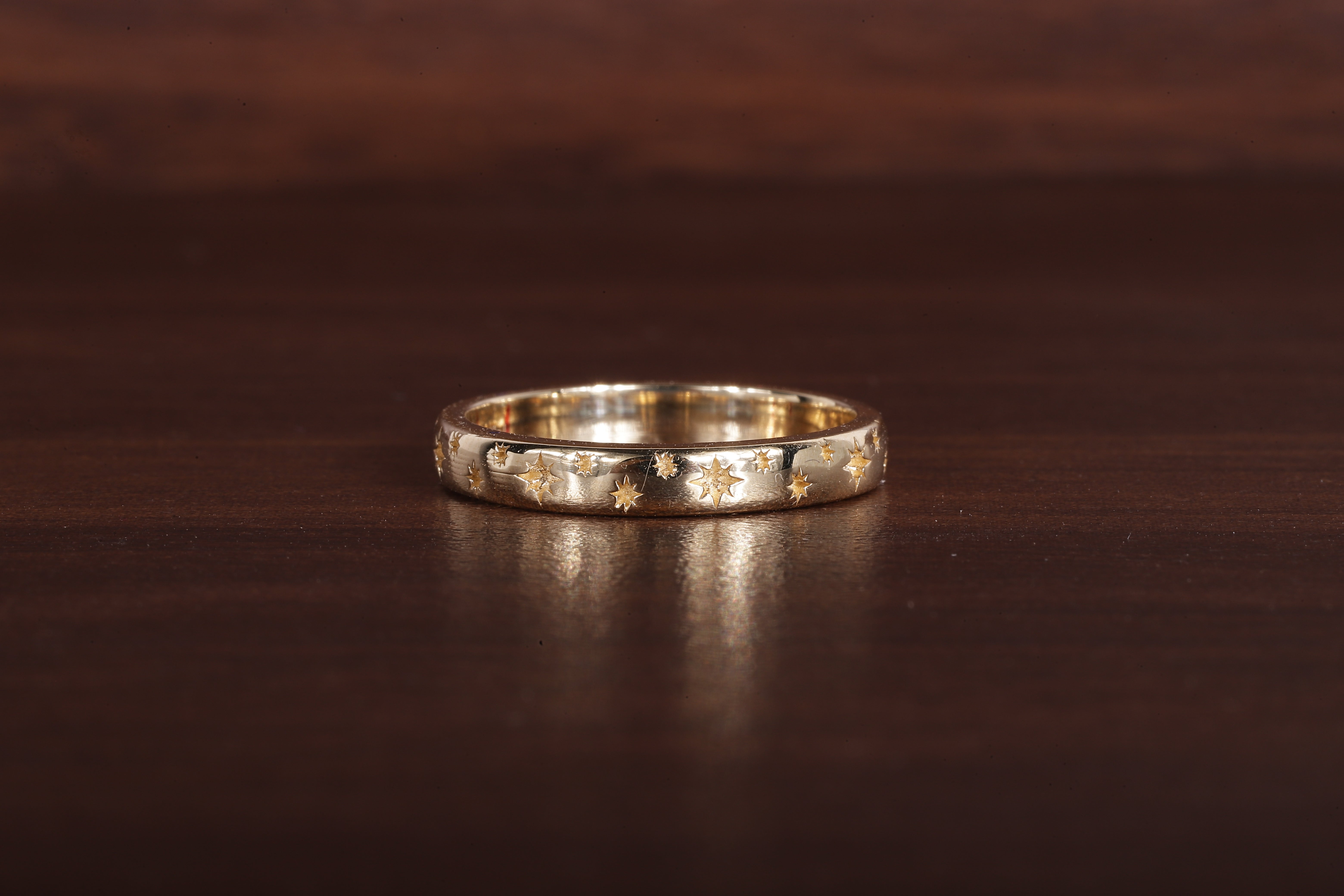 14k Gold Star Wedding Band, Solid Gold Minimalist Wedding Ring