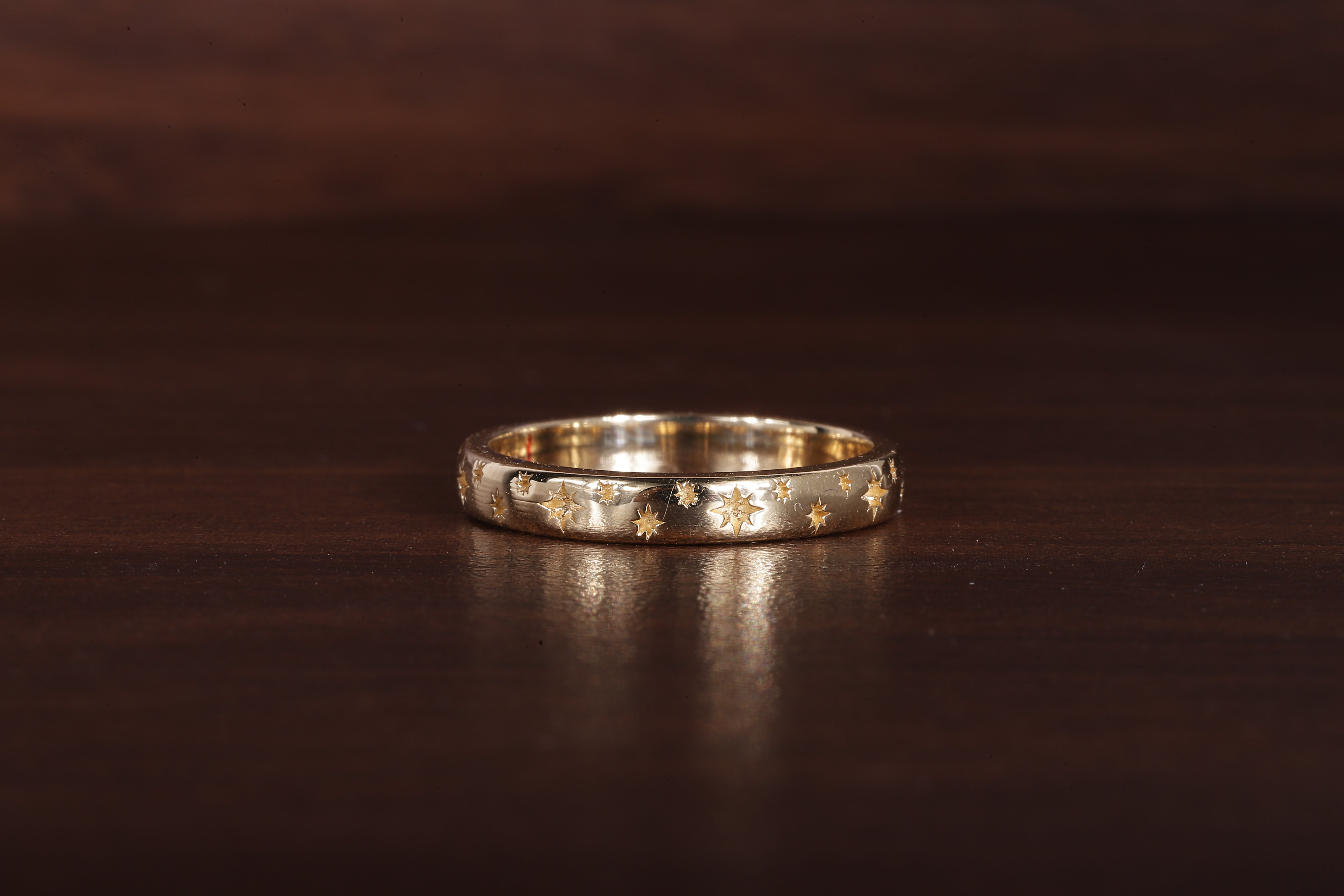 14k Gold Star Wedding Band, Solid Gold Minimalist Wedding Ring