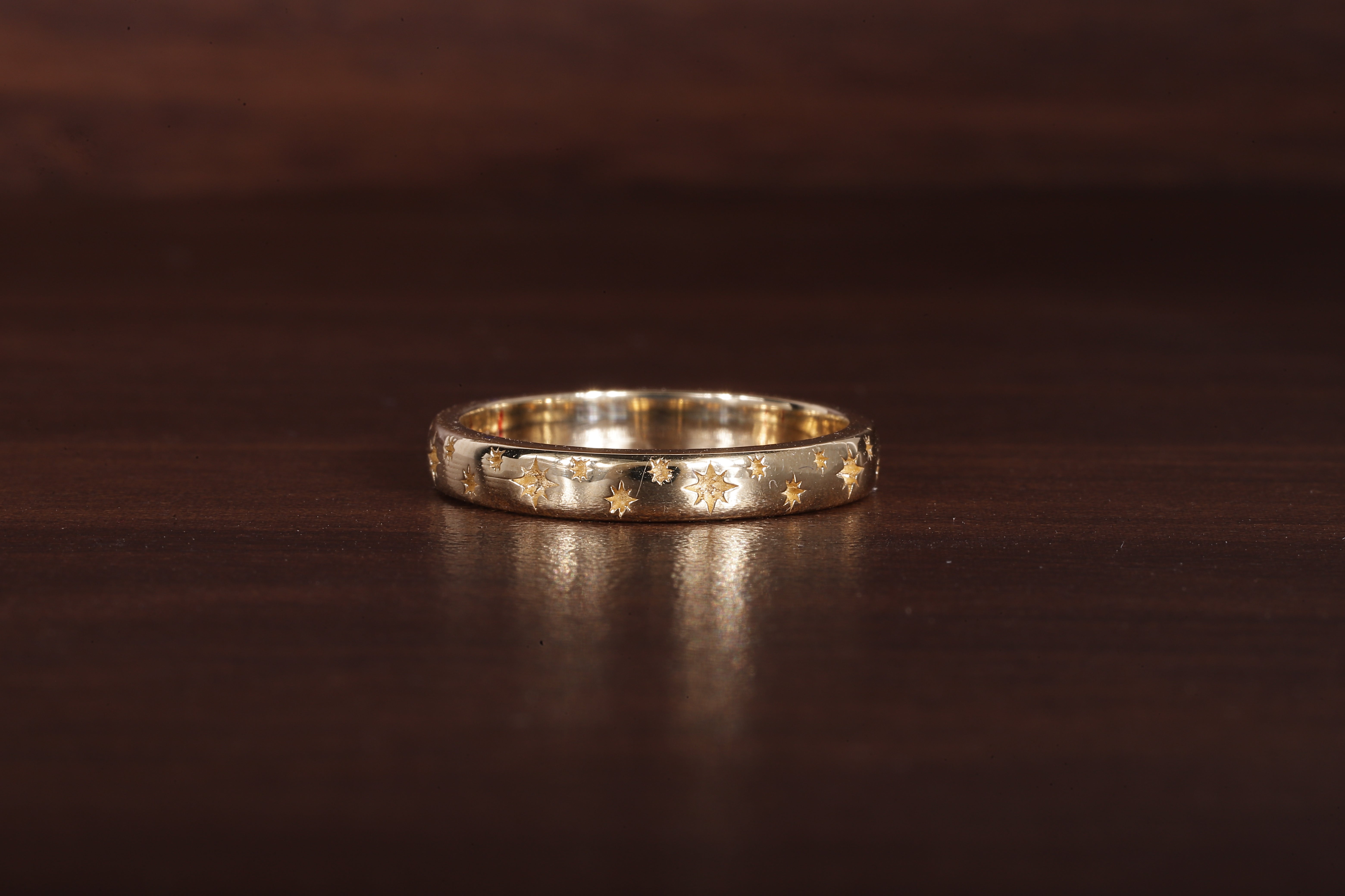 14k Gold Star Wedding Band, Solid Gold Minimalist Wedding Ring