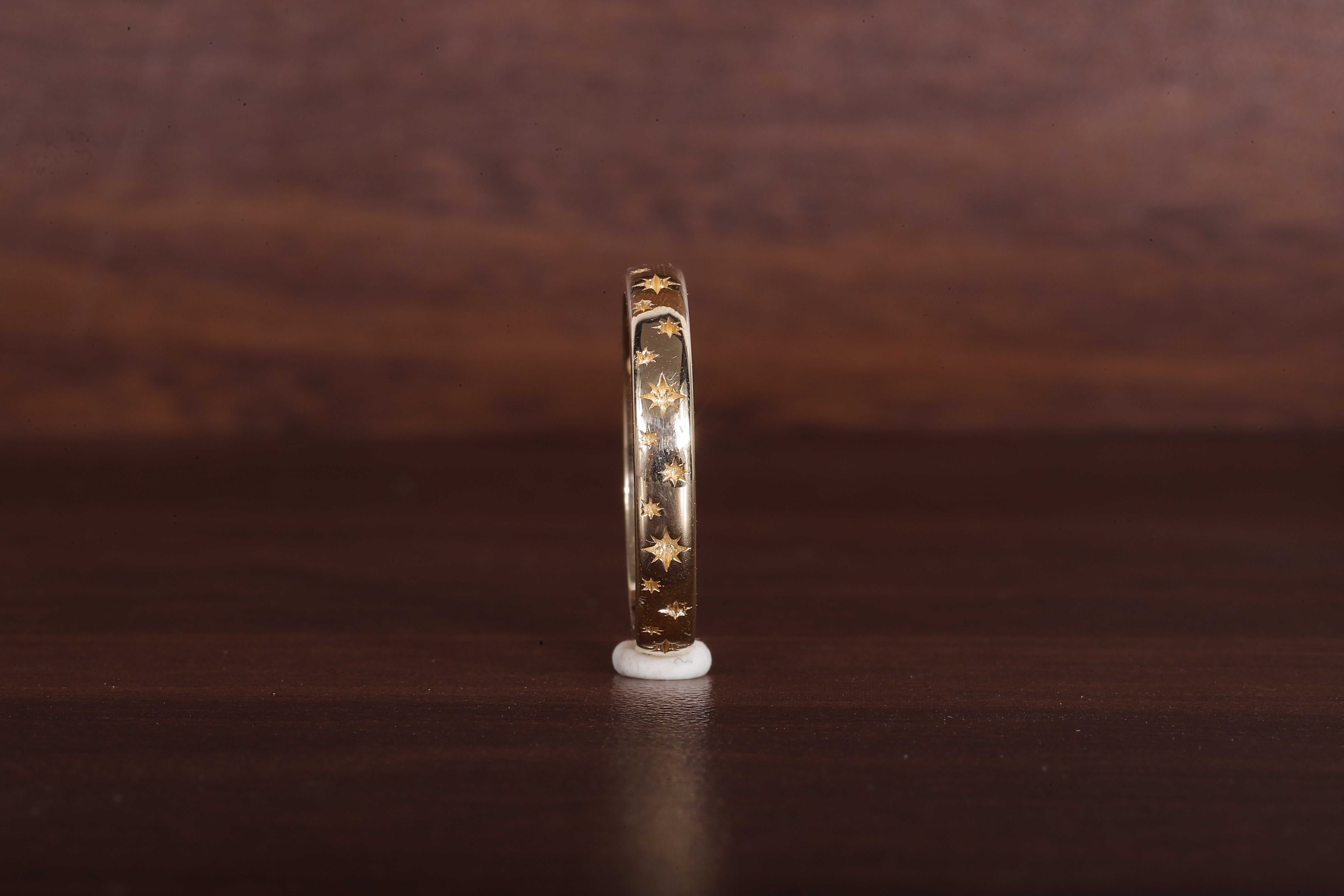 14k Gold Star Wedding Band, Solid Gold Minimalist Wedding Ring