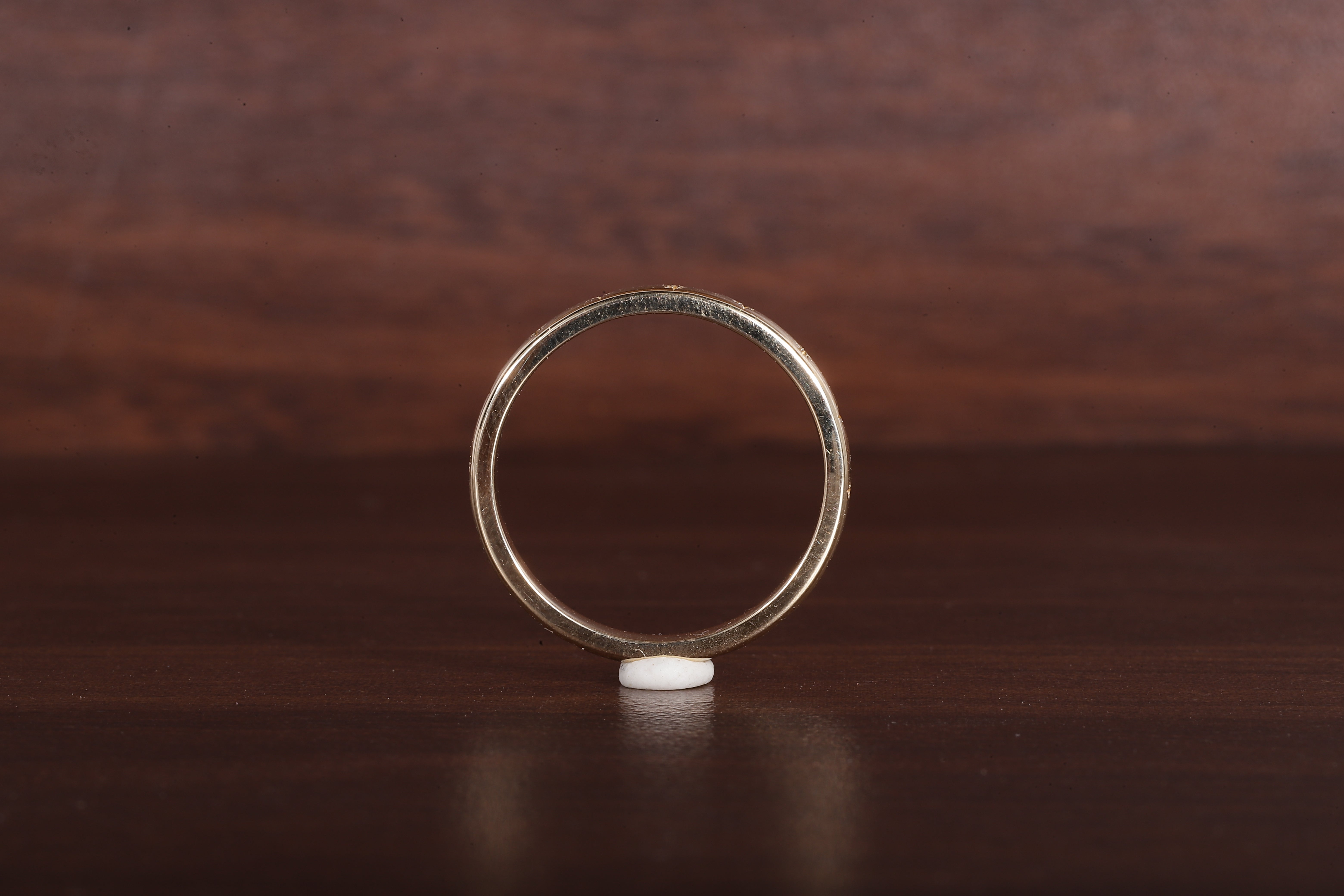 14k Gold Star Wedding Band, Solid Gold Minimalist Wedding Ring