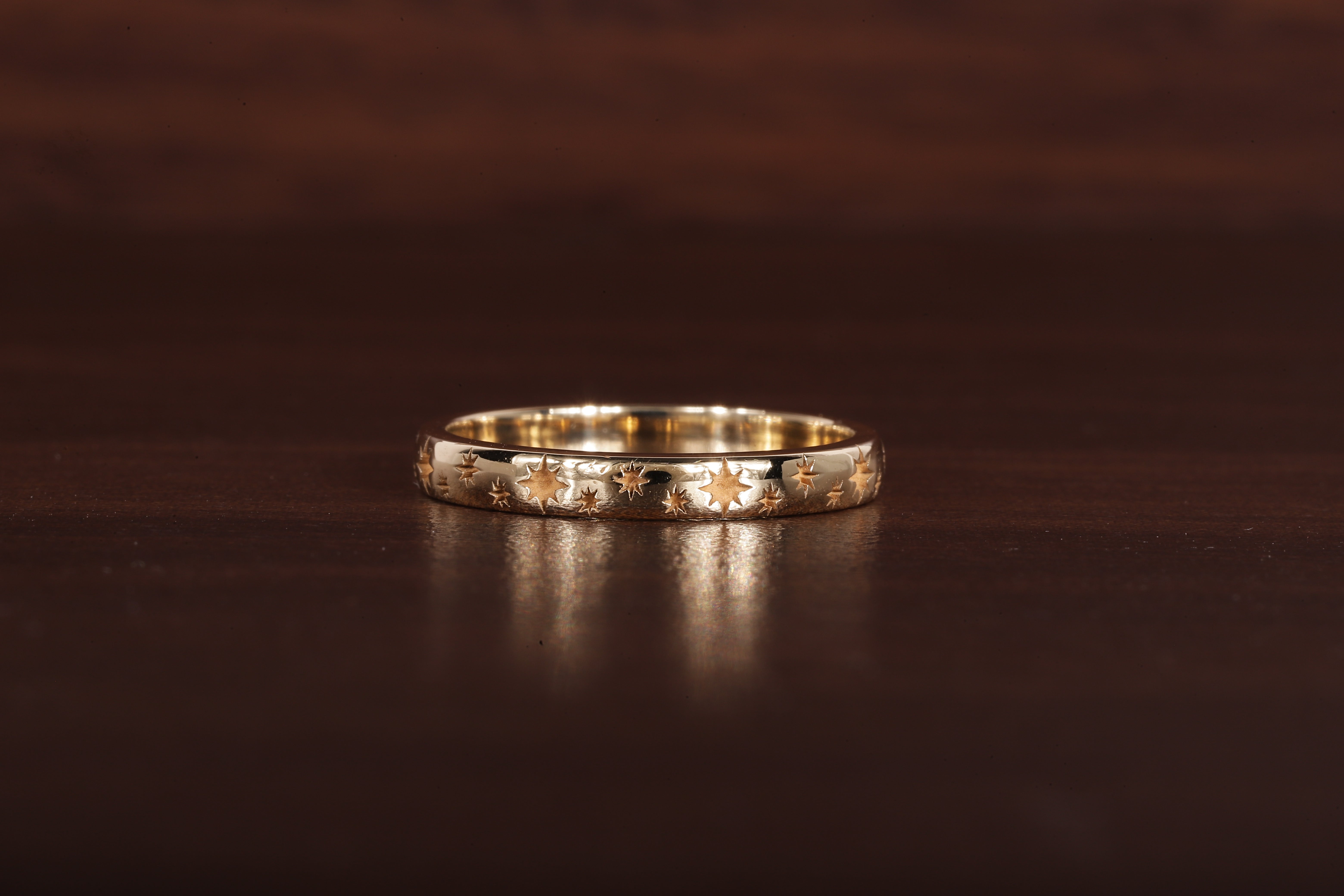 14k Gold Star Wedding Band, Solid Gold Minimalist Wedding Ring