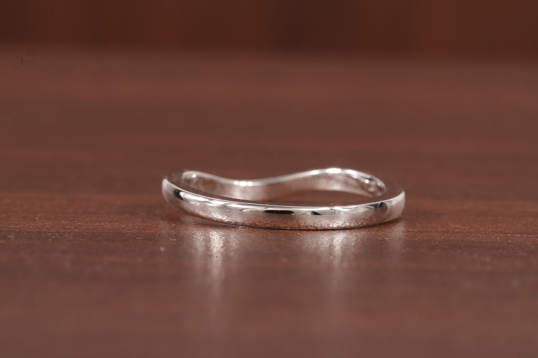 Vintage wedding band, Nature Inspired Leaf Wedding Ring Solid Gold Wedding