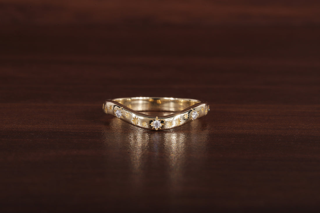 Starburst curve Wedding Band Ring, 14k Solid Gold Dainty Star