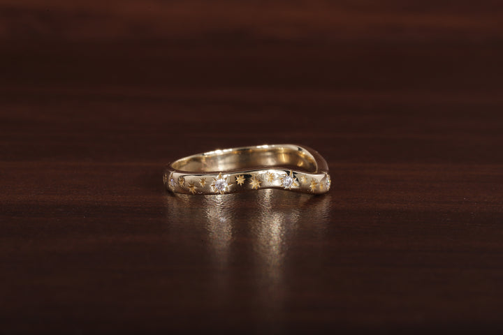 Starburst curve Wedding Band Ring, 14k Solid Gold Dainty Star