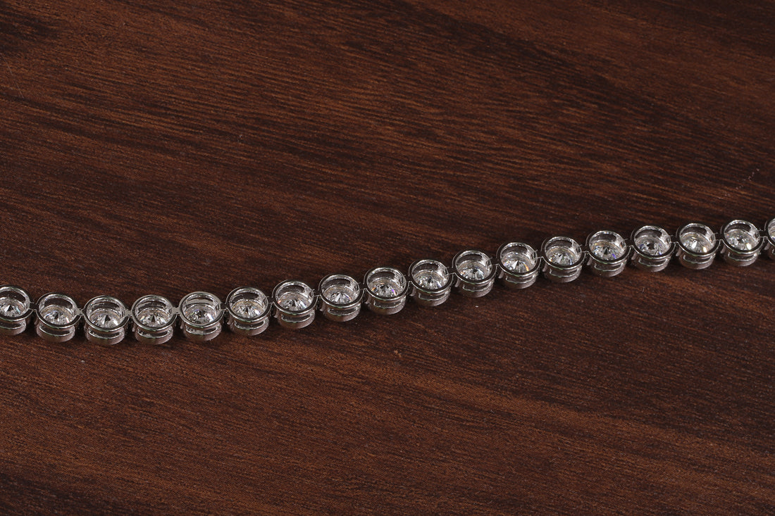 Round Cut Bezel Setting Lab Grown Diamond Bracelet
