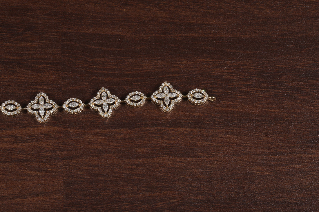 Marquise Round Lab Grown Diamond Bracelet, Flower shape