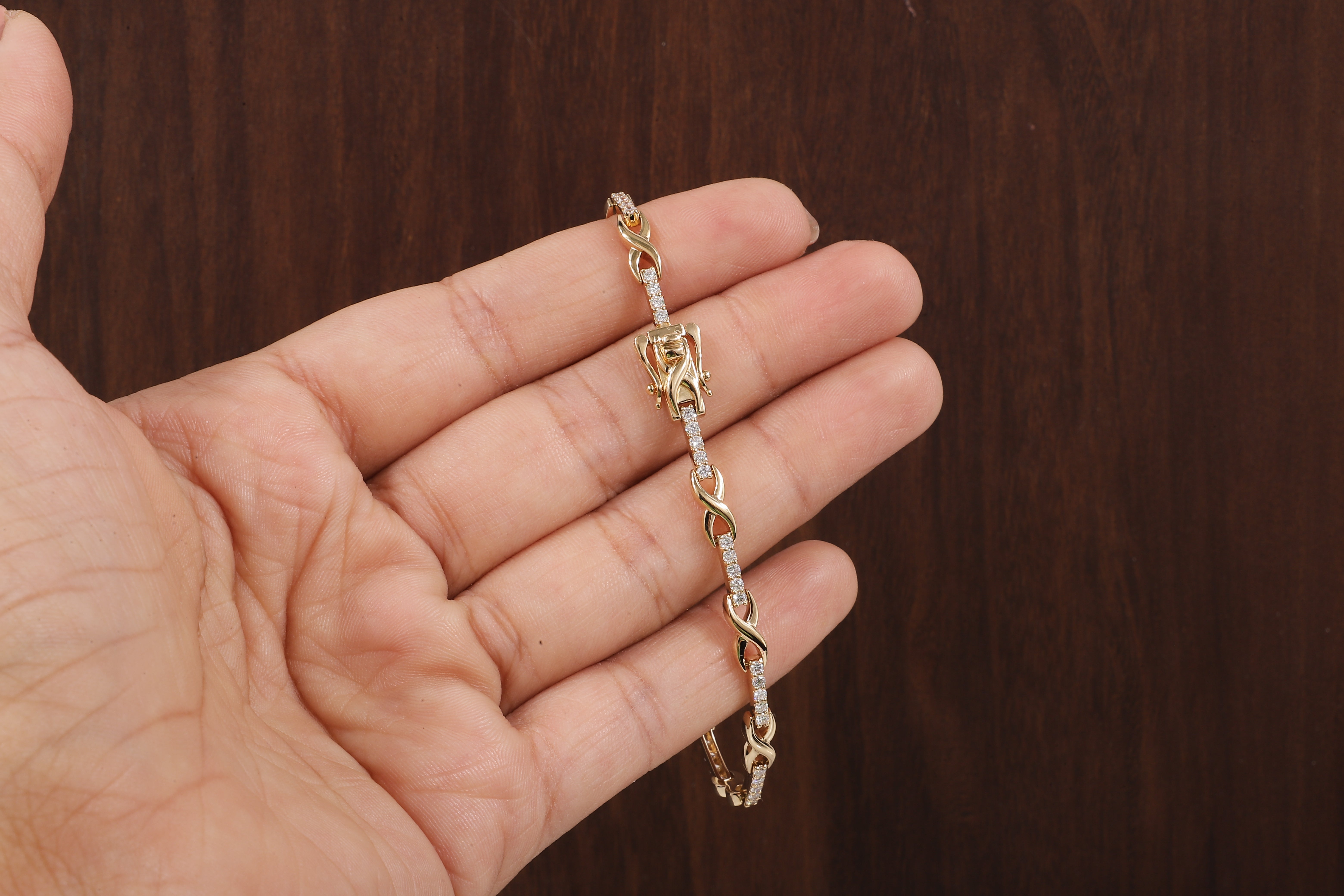 Round Diamond infinity Bracelet, Round Lab Grown Diamond