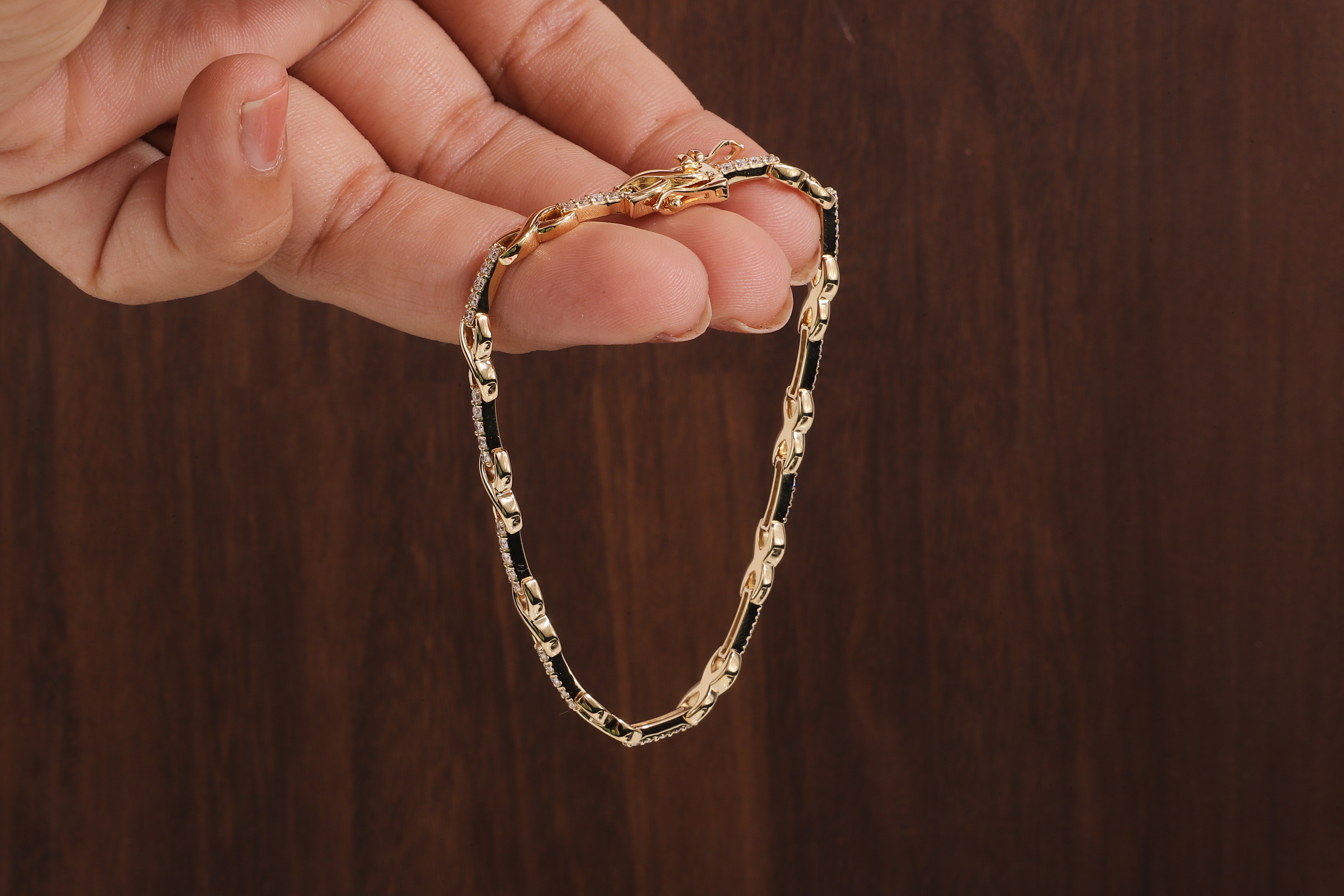 Round Diamond infinity Bracelet, Round Lab Grown Diamond