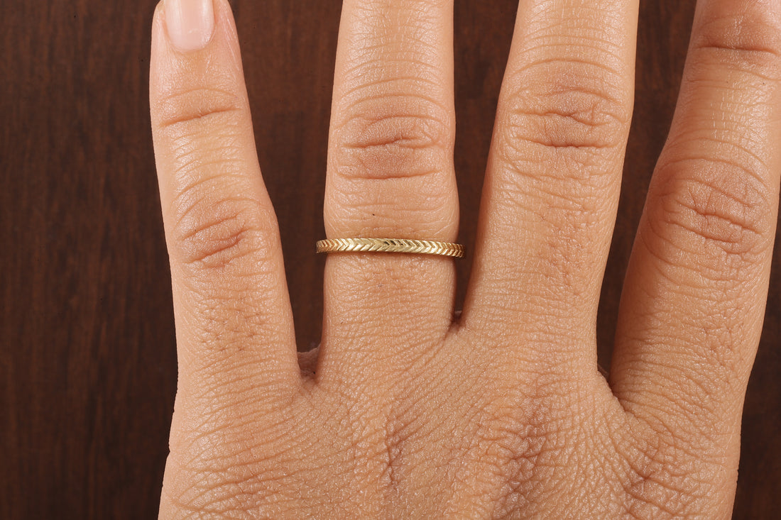 Wedding band for women 14k Gold Wedding Band Laurel Wedding Chevron Braid