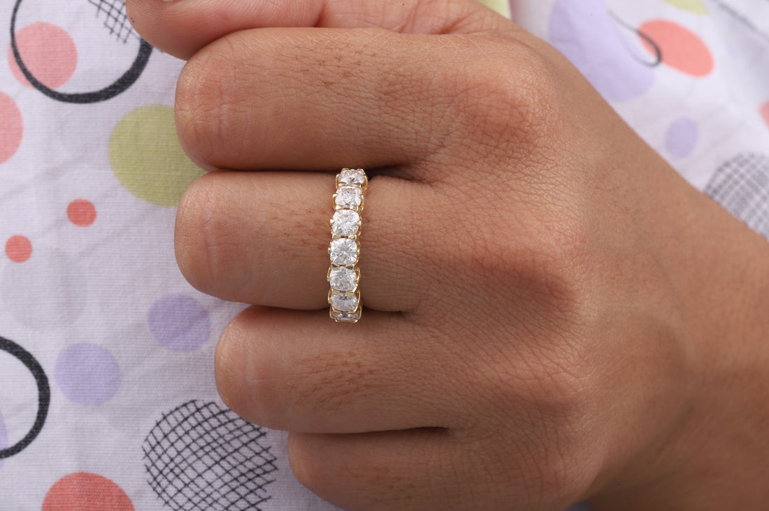 Seven Stone cushion Matching Wedding Band with Colorless Square Cushion Cut Moissanite dimond