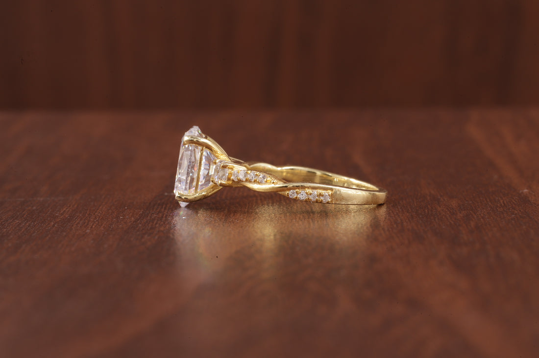 Twisted Moissanite Ring, 2.5Ct Oval Moissanite Ring, Moissanite Engagement Ring