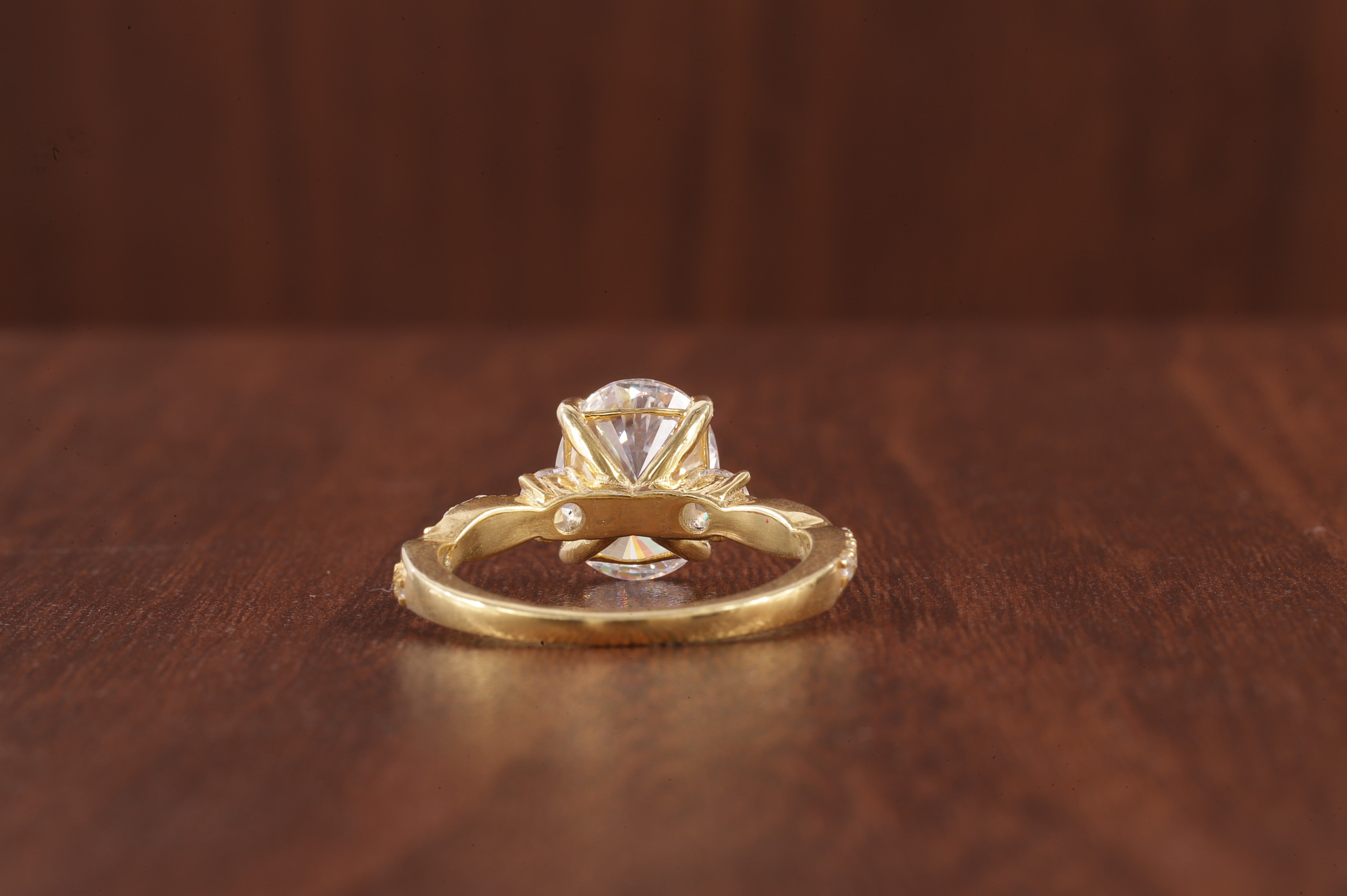 Twisted Moissanite Ring, 2.5Ct Oval Moissanite Ring, Moissanite Engagement Ring