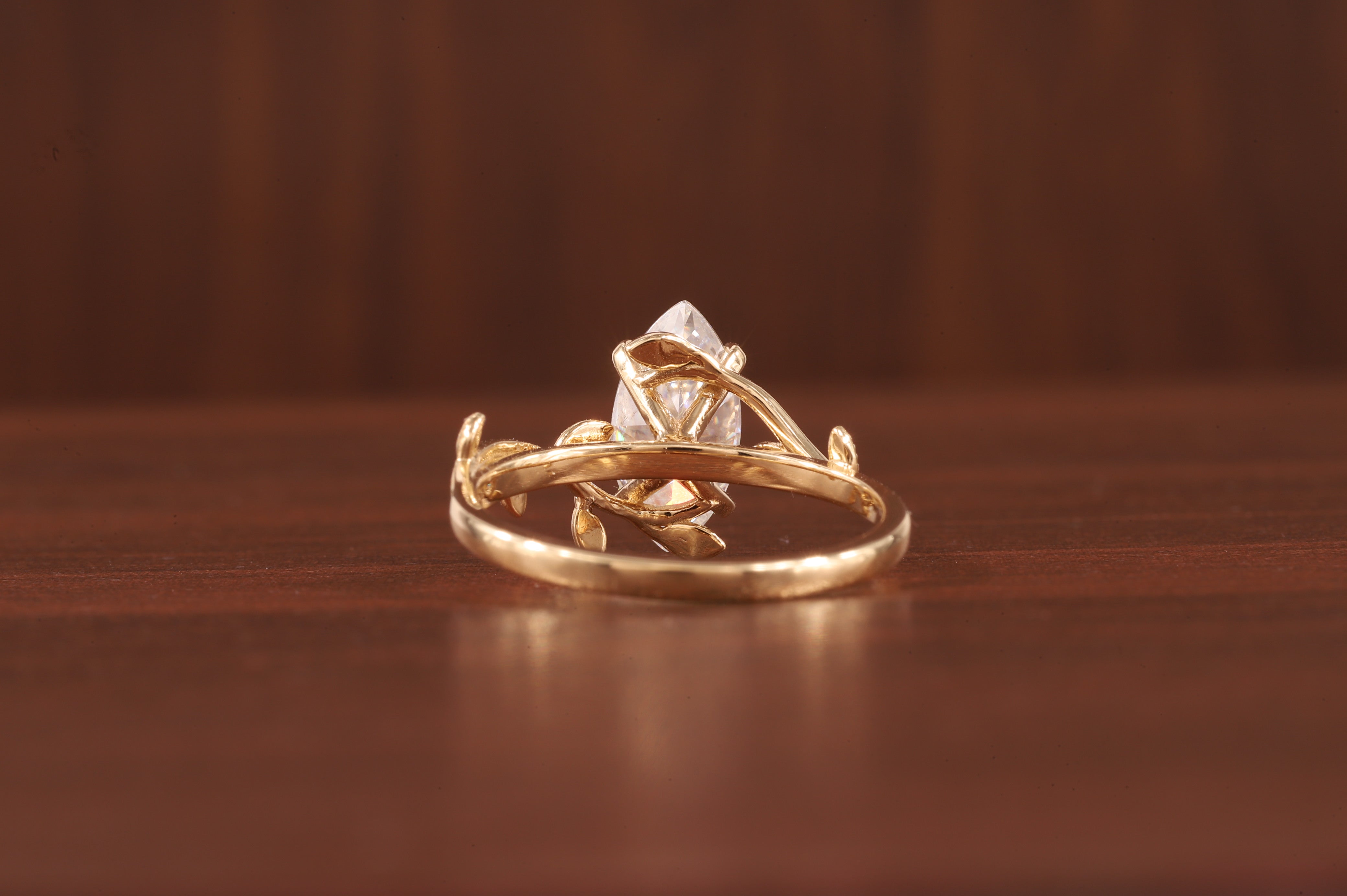 Nature Inspired Marquise Shape Moissanite Leaf Engagement Ring Set
