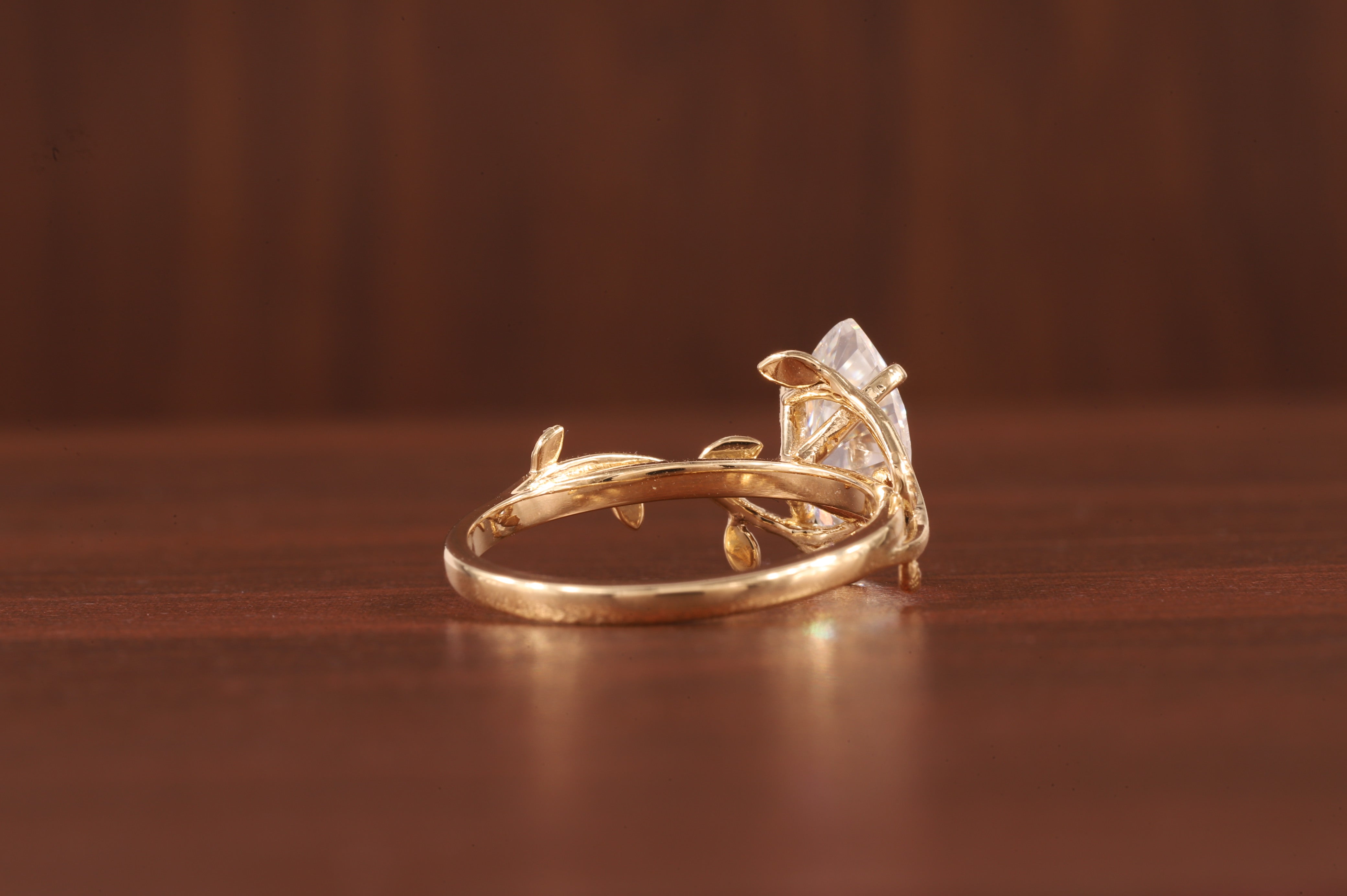 Nature Inspired Marquise Shape Moissanite Leaf Engagement Ring Set