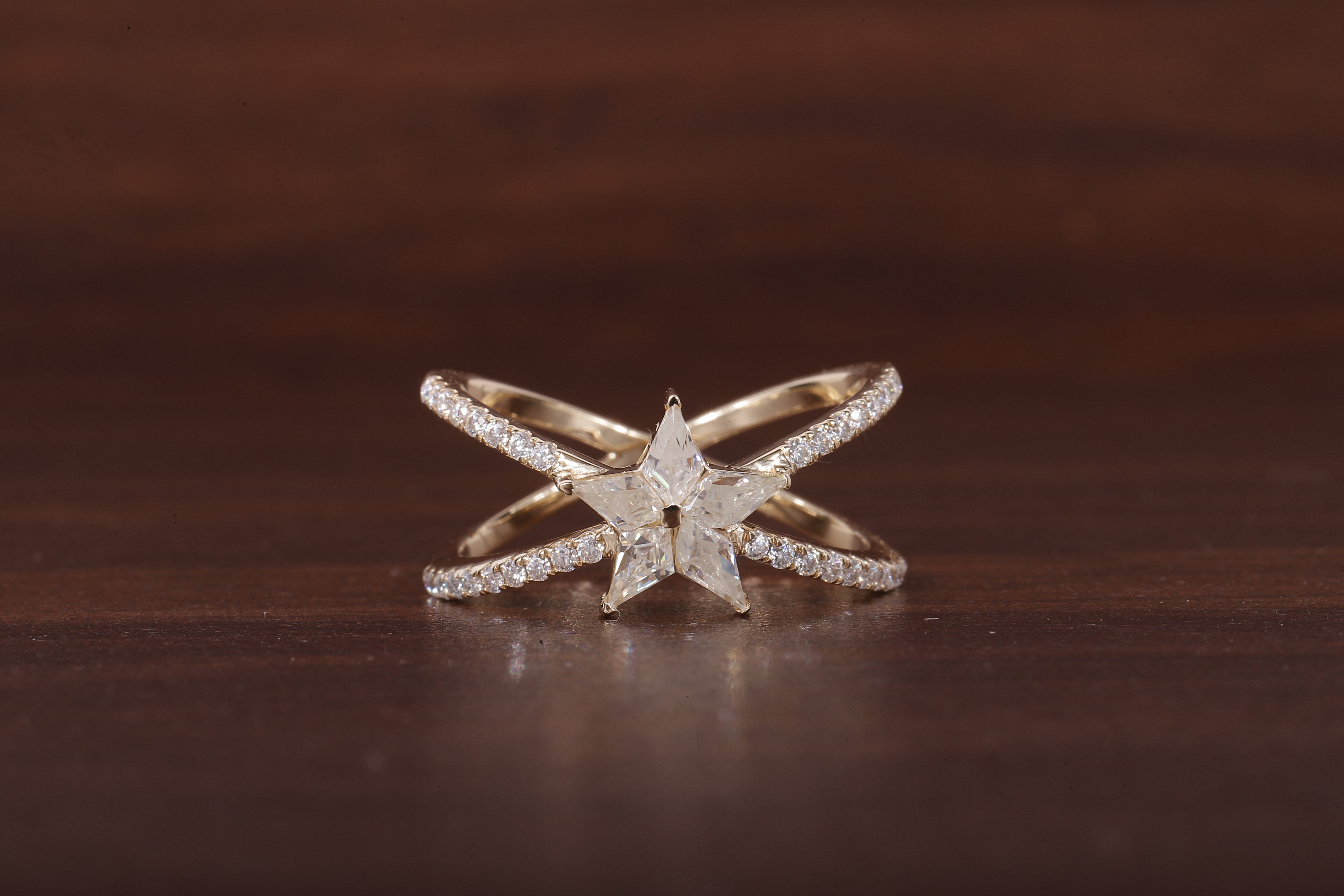Kite Lab Grown Diamond Engagement Ring, EF/VVS Kite Diamond Star Shape Wedding Ring