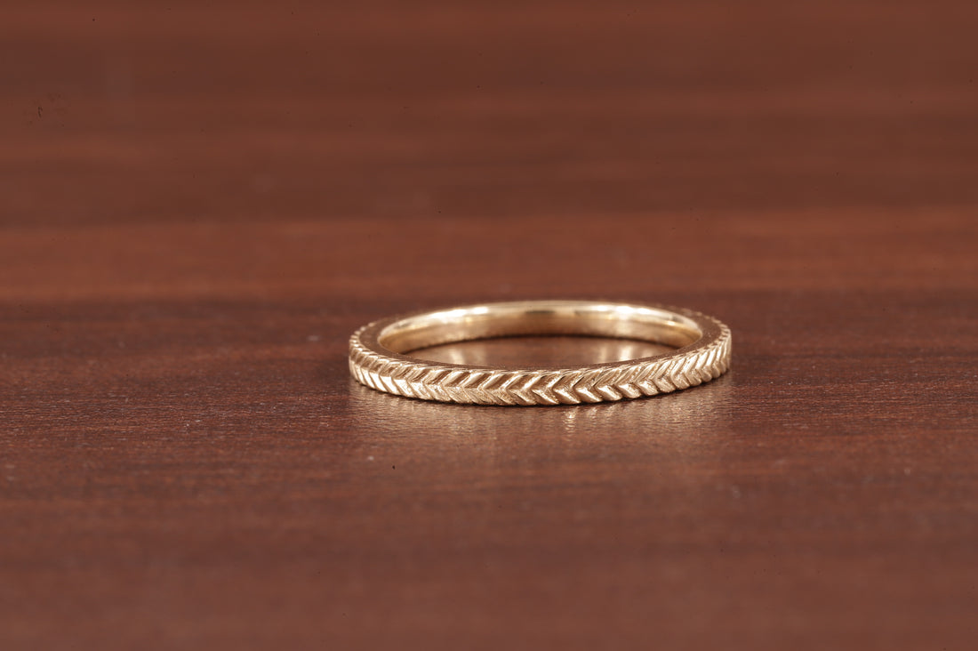 Wedding band for women 14k Gold Wedding Band Laurel Wedding Chevron Braid