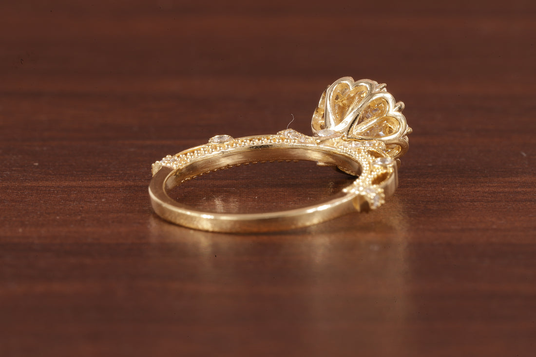 Vintage Round Wedding Ring, Moissanite Engagement Ring