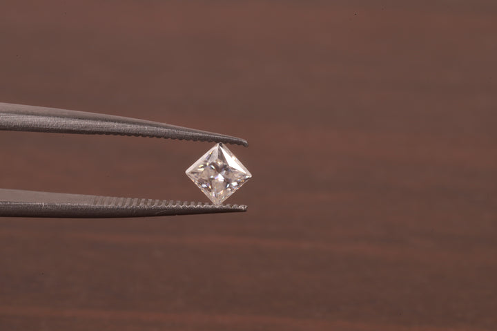 4x4 MM Colorless D White Color Princess Diamond Square Cut Loose