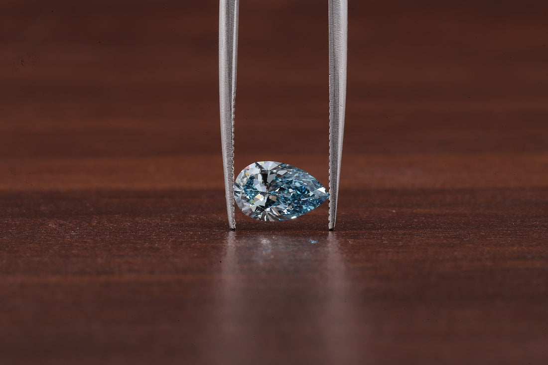 1 CT - 5 CT Pear Cut loose Lab grown Diamond, Fancy Vivid Blue Pear Lab grown Diamond
