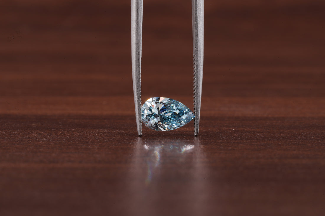 1 CT - 5 CT Pear Cut loose Lab grown Diamond, Fancy Vivid Blue Pear Lab grown Diamond