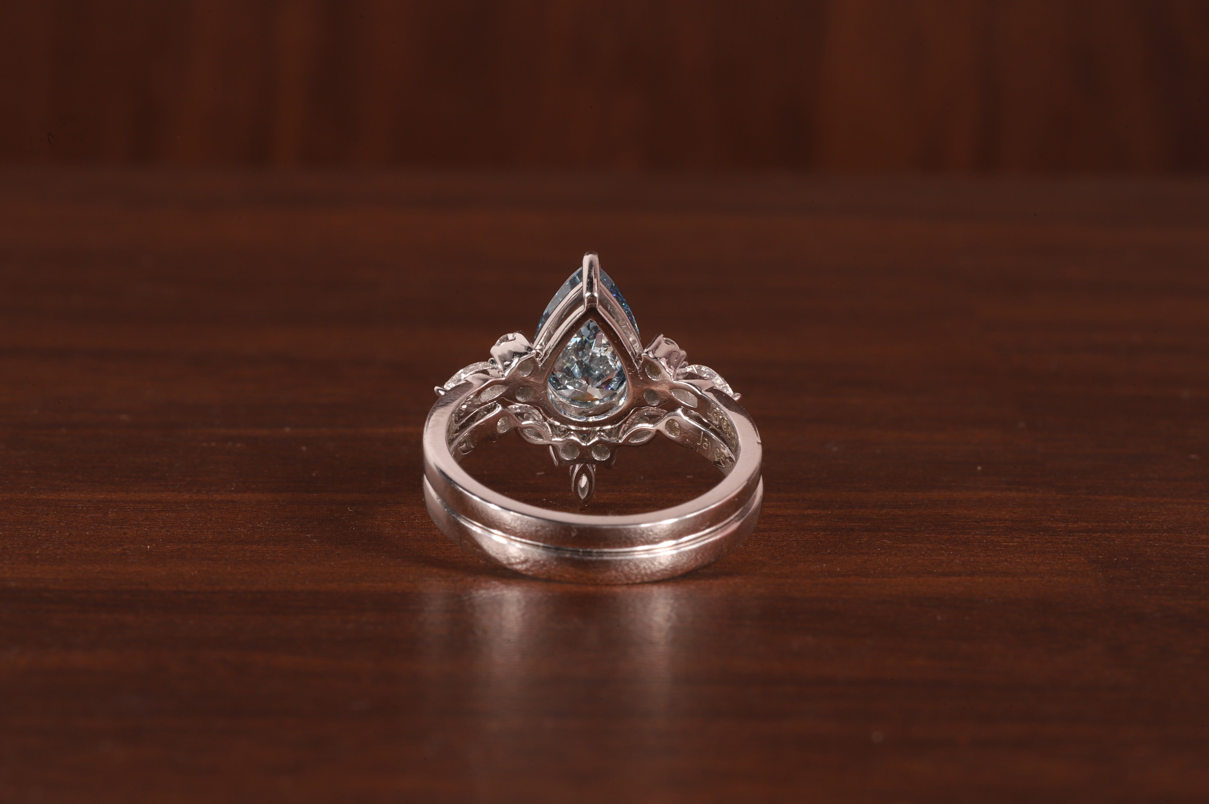 2 CT Blue Pear Cut Lab Grown Diamond Ring, Matching Curved Band