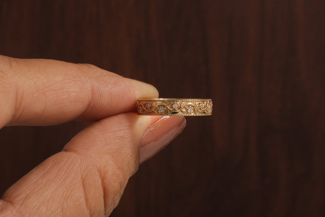 Vintage Floral Moissanite Wedding Band, 4MM Milgrain Gold Ring