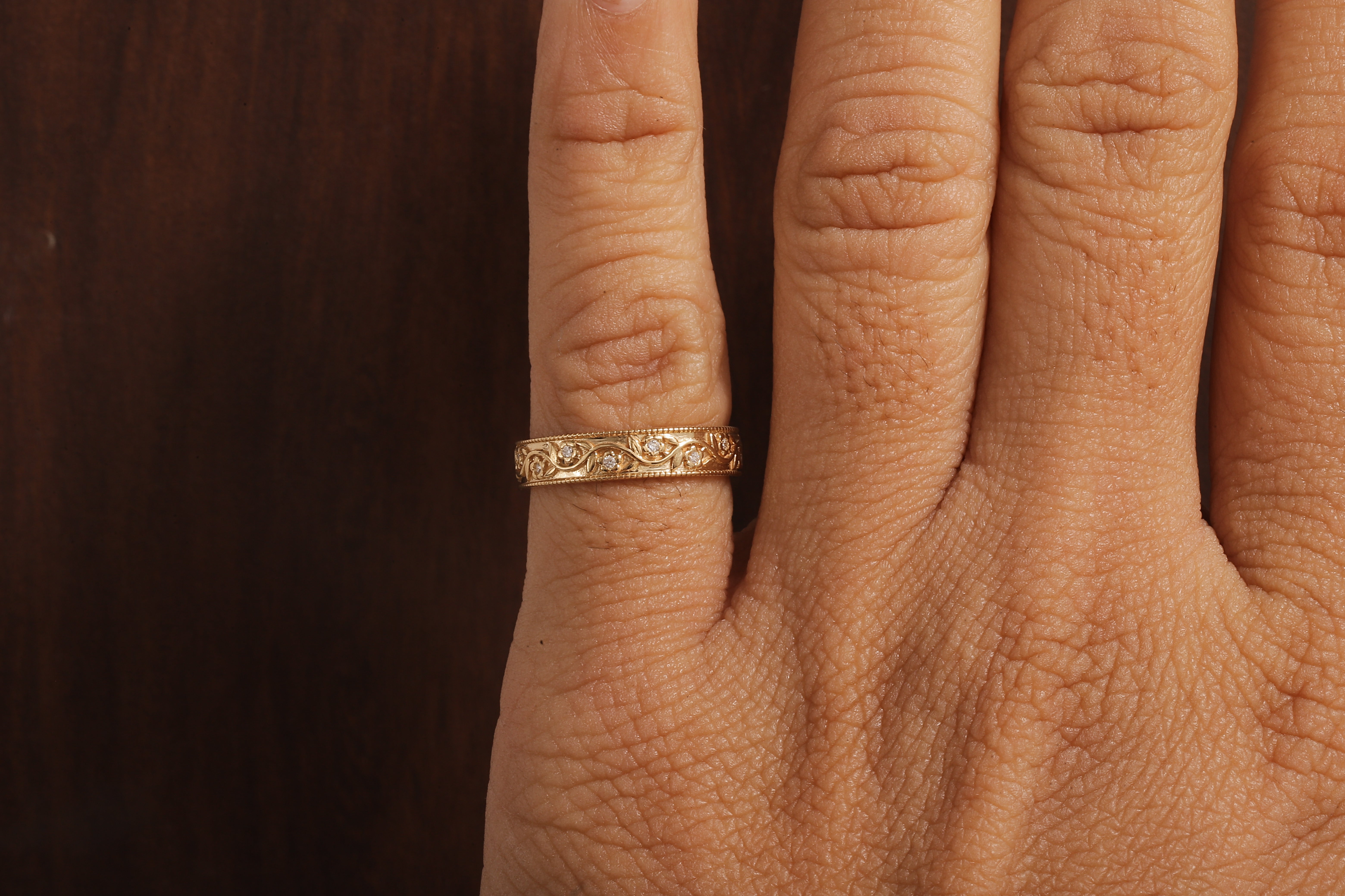 Vintage Floral Moissanite Wedding Band, 4MM Milgrain Gold Ring