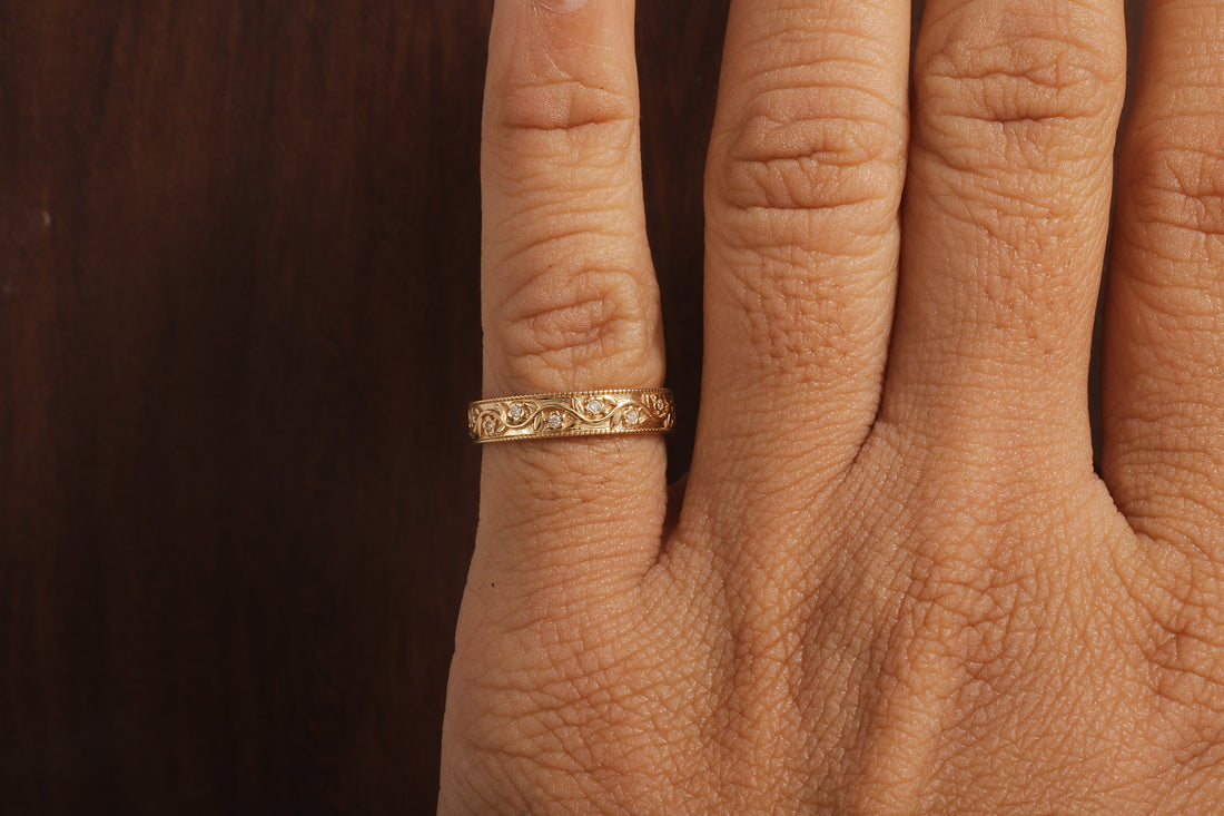 Vintage Floral Moissanite Wedding Band, 4MM Milgrain Gold Ring