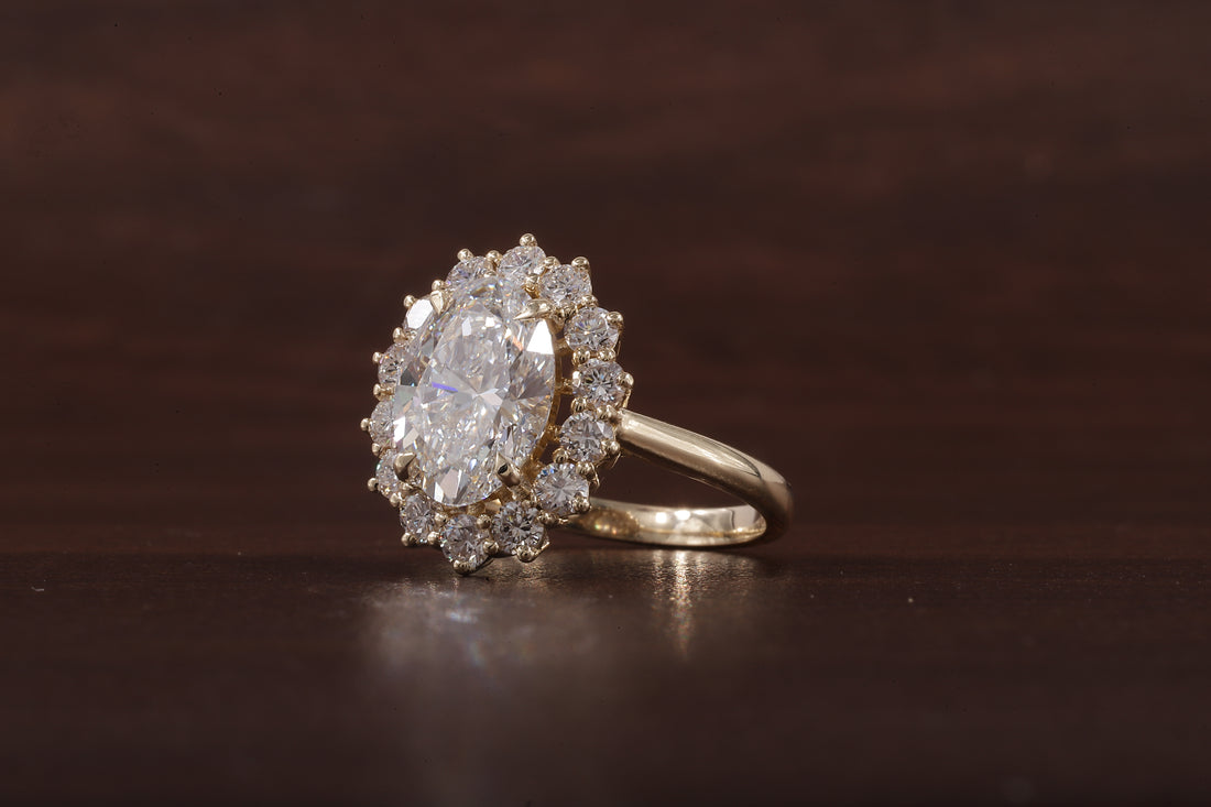 Oval Flower Shape Diamond Ring ,F/VS1 Oval Lab Created Diamond Halo Ring