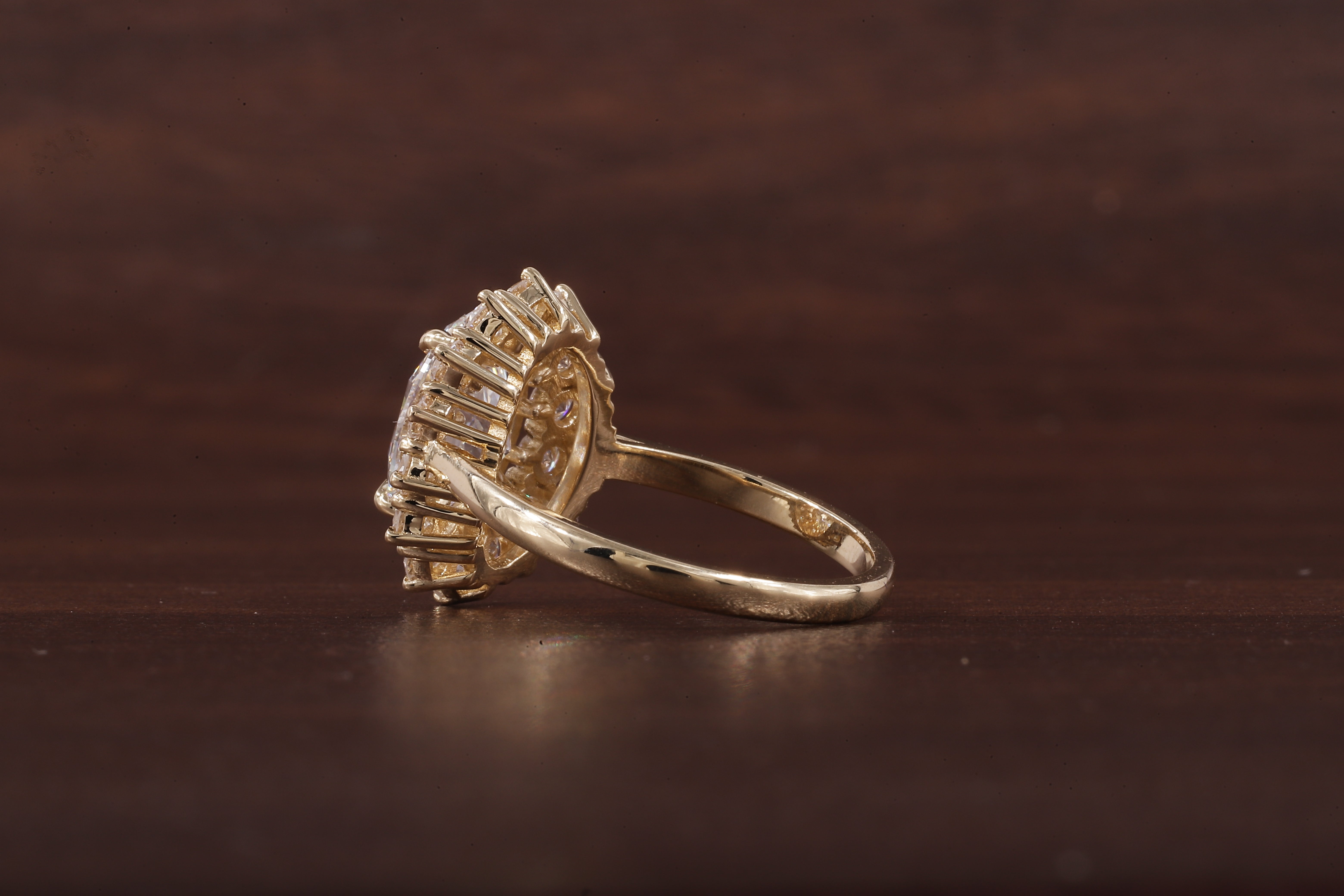 Oval Flower Shape Diamond Ring ,F/VS1 Oval Lab Created Diamond Halo Ring