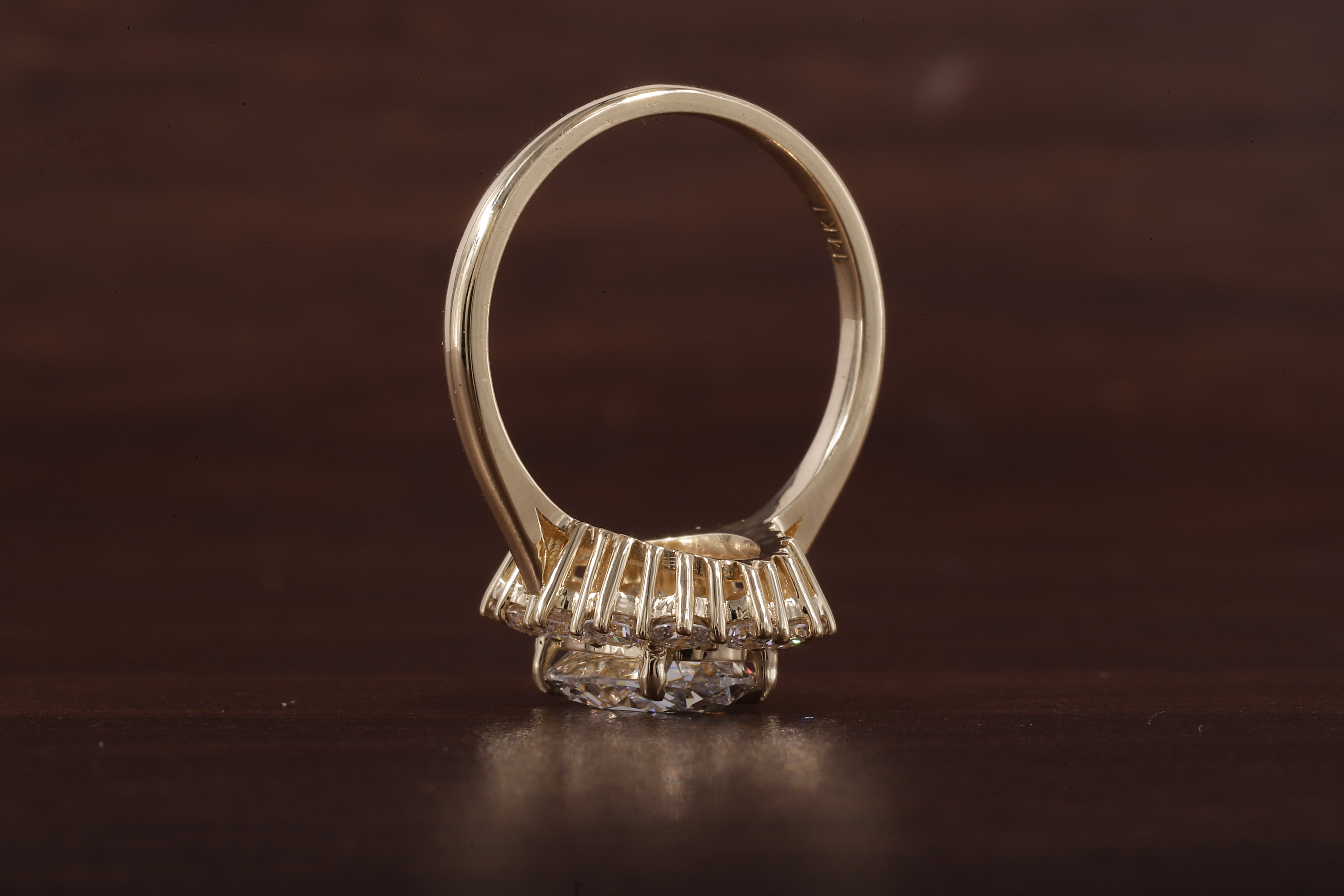 Oval Flower Shape Diamond Ring ,F/VS1 Oval Lab Created Diamond Halo Ring