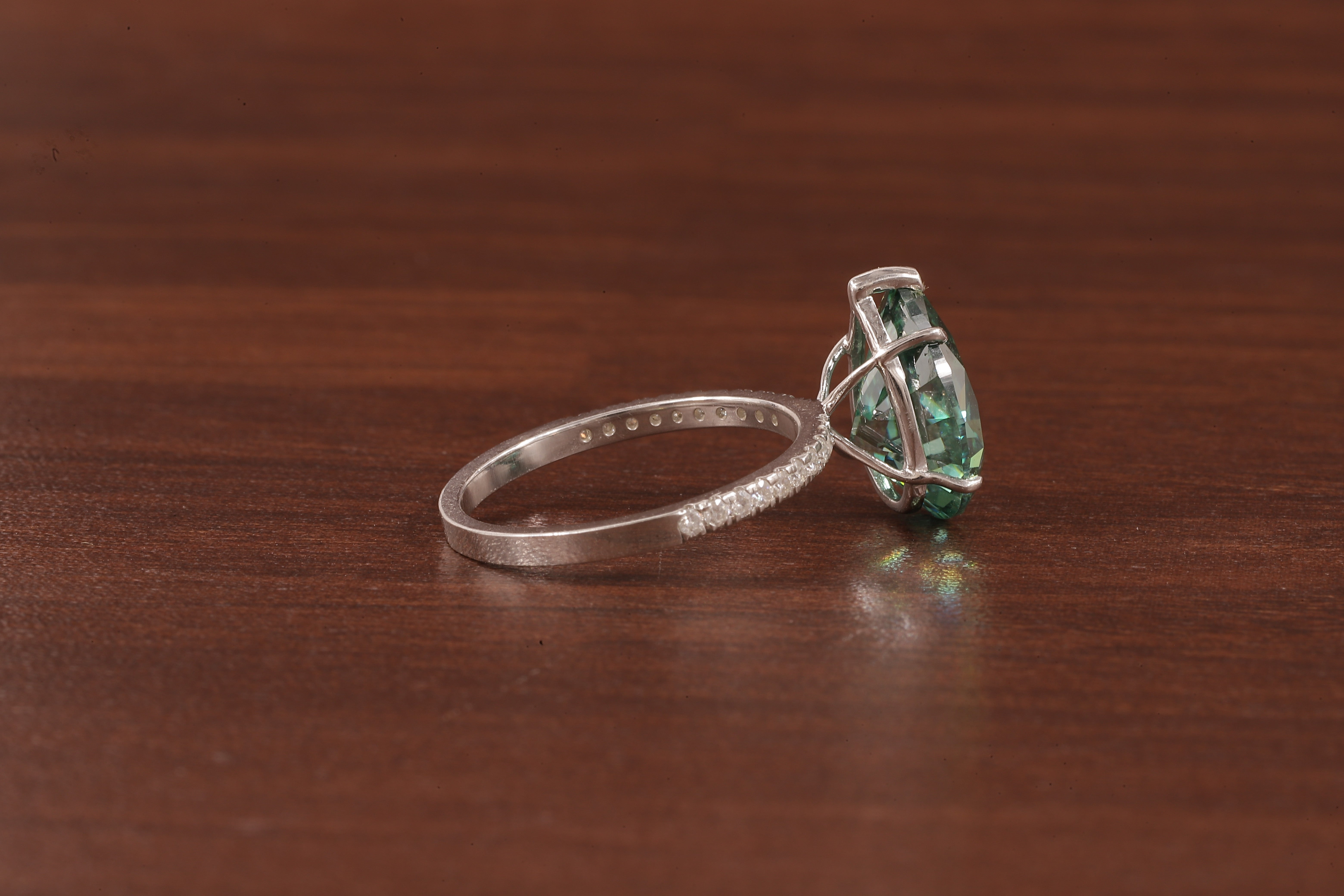 3.0 CT Green Moissanite Pear Cut Solid Gold Emerald Engagement Ring, Womens Green Solitaire Ring
