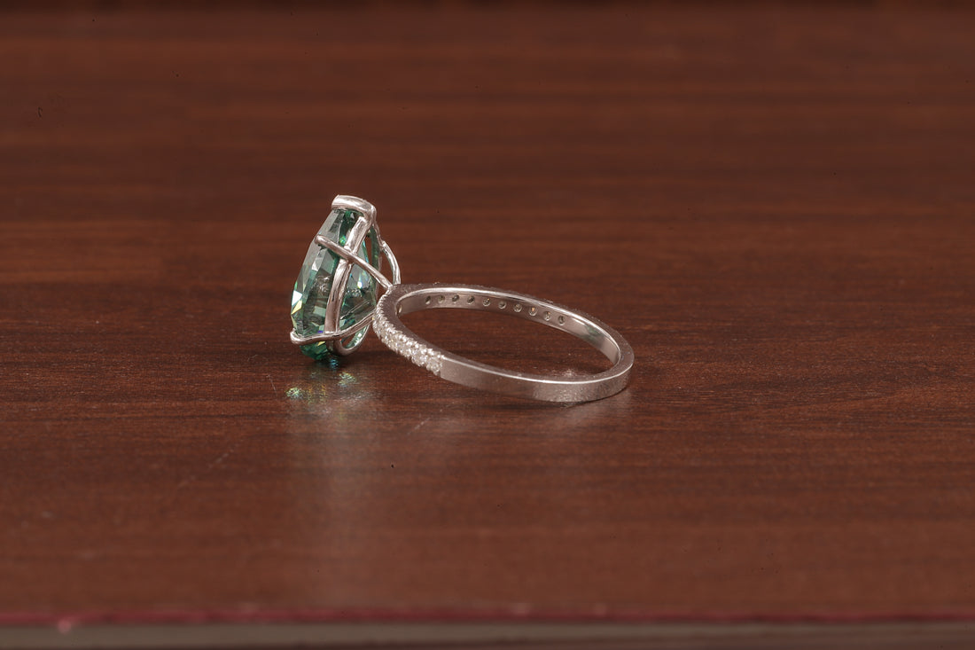 3.0 CT Green Moissanite Pear Cut Solid Gold Emerald Engagement Ring, Womens Green Solitaire Ring