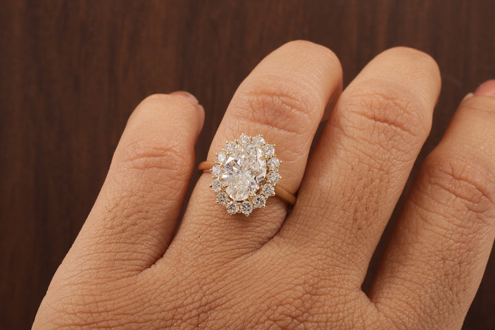 Oval Flower Shape Diamond Ring ,F/VS1 Oval Lab Created Diamond Halo Ring