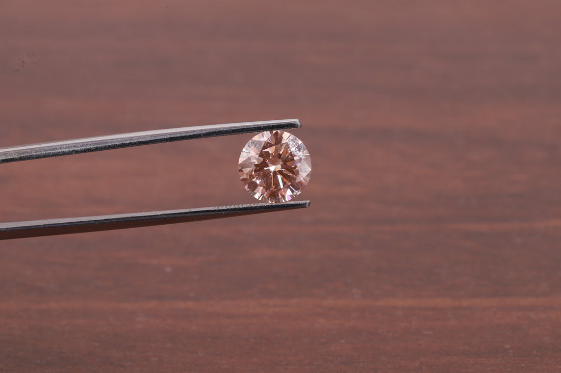 Pink Diamond 1.0ct Fancy Vivid Pink Lab-Created Diamond - Round Cut Stone for Bridal Sets