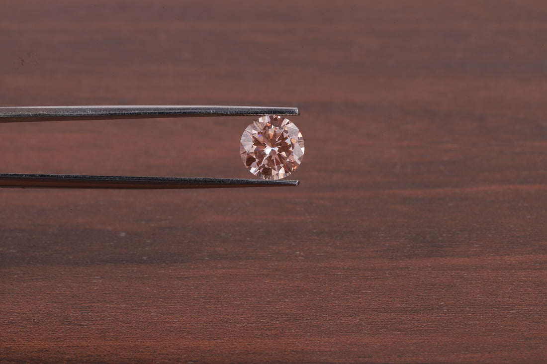 Pink Diamond 1.0ct Fancy Vivid Pink Lab-Created Diamond - Round Cut Stone for Bridal Sets