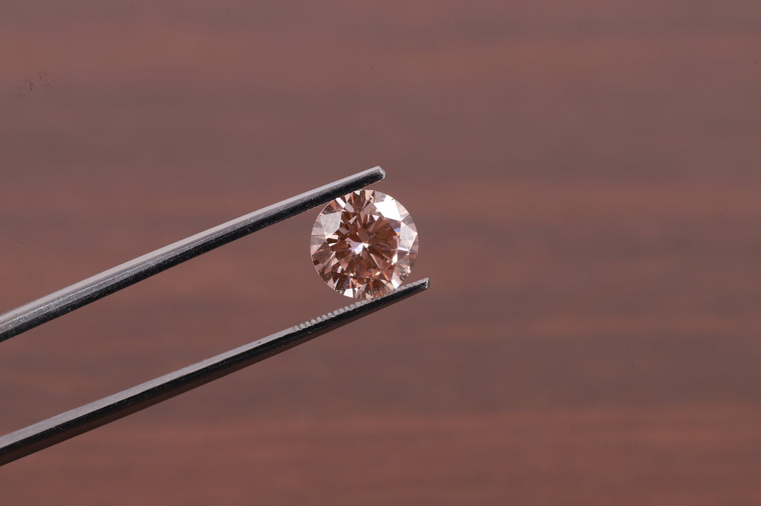 Pink Diamond 1.0ct Fancy Vivid Pink Lab-Created Diamond - Round Cut Stone for Bridal Sets