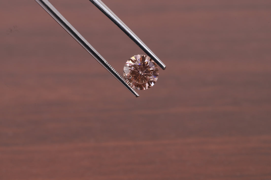 Pink Diamond 1.0ct Fancy Vivid Pink Lab-Created Diamond - Round Cut Stone for Bridal Sets