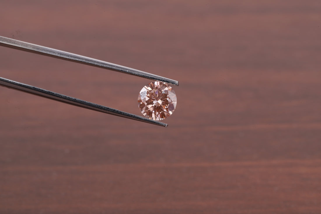 Pink Diamond 1.0ct Fancy Vivid Pink Lab-Created Diamond - Round Cut Stone for Bridal Sets