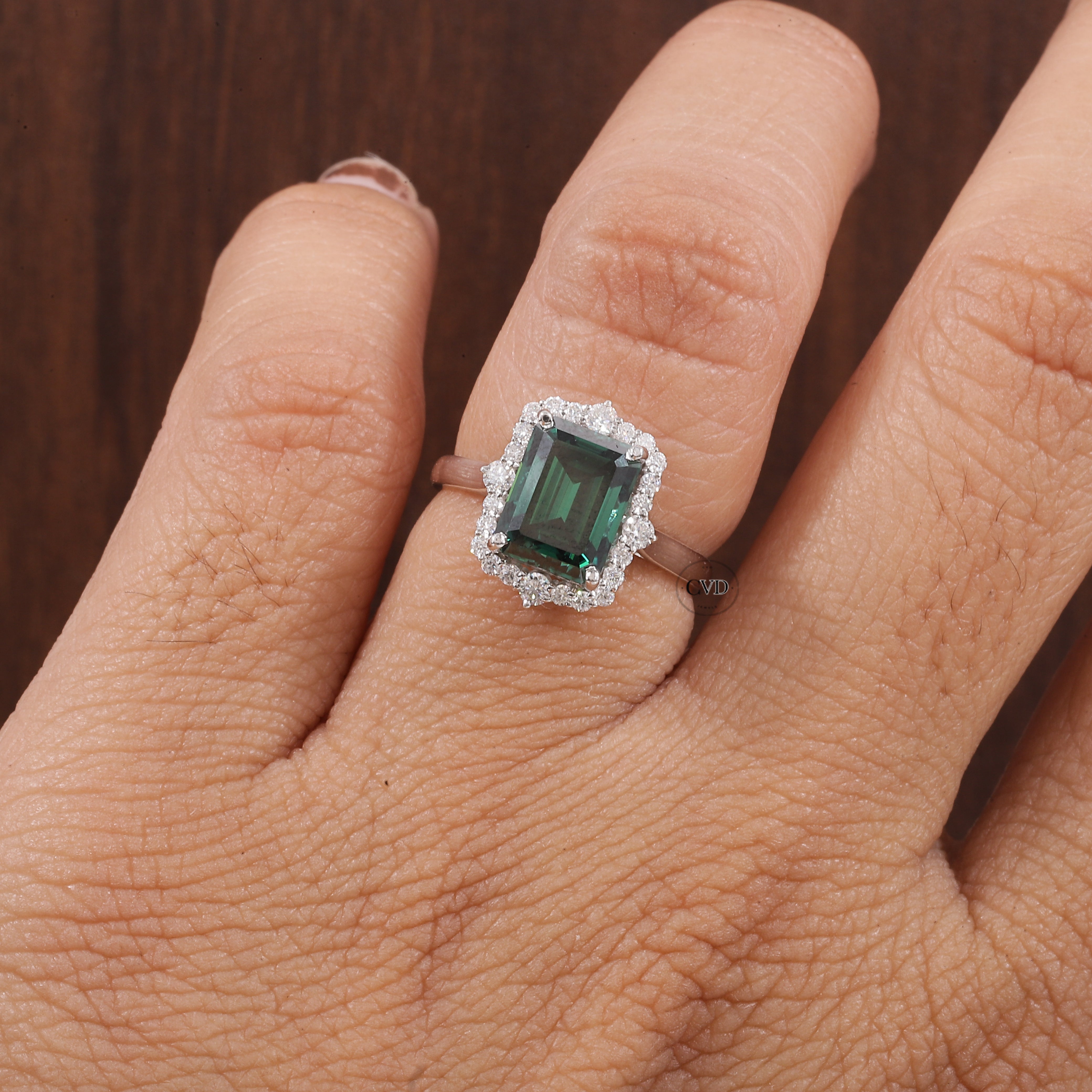 Solid 14K Gold Green Emerald Ring 2.5CT Moissanite Emerald| CVD Jewels